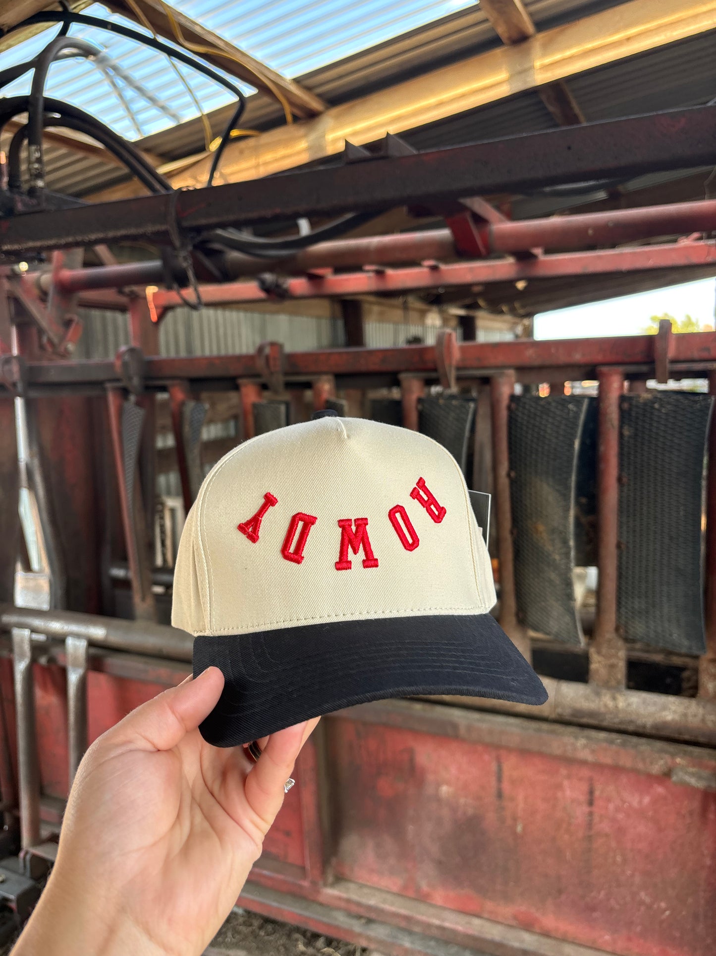 Rowdy hat